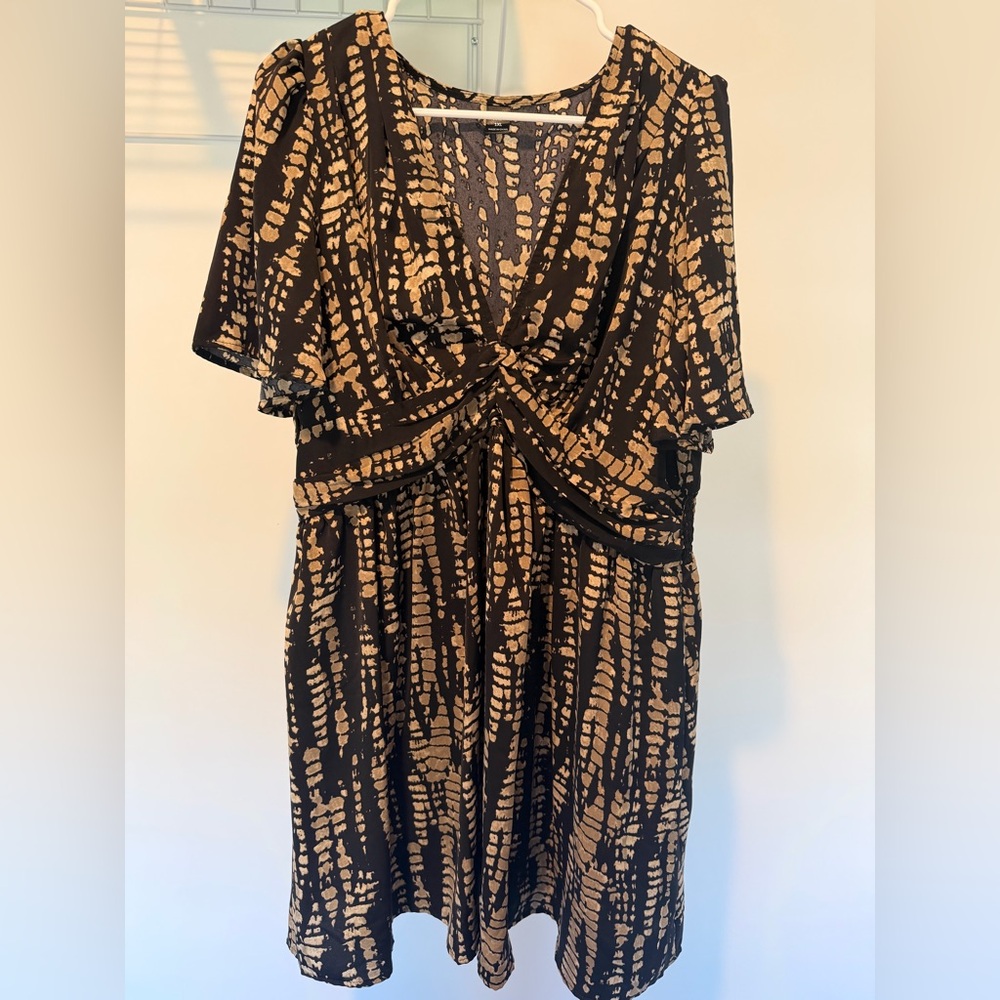 Stylish Black and Tan Dress